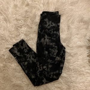 American Eagle Curvy Pocket High-Waisted Legging